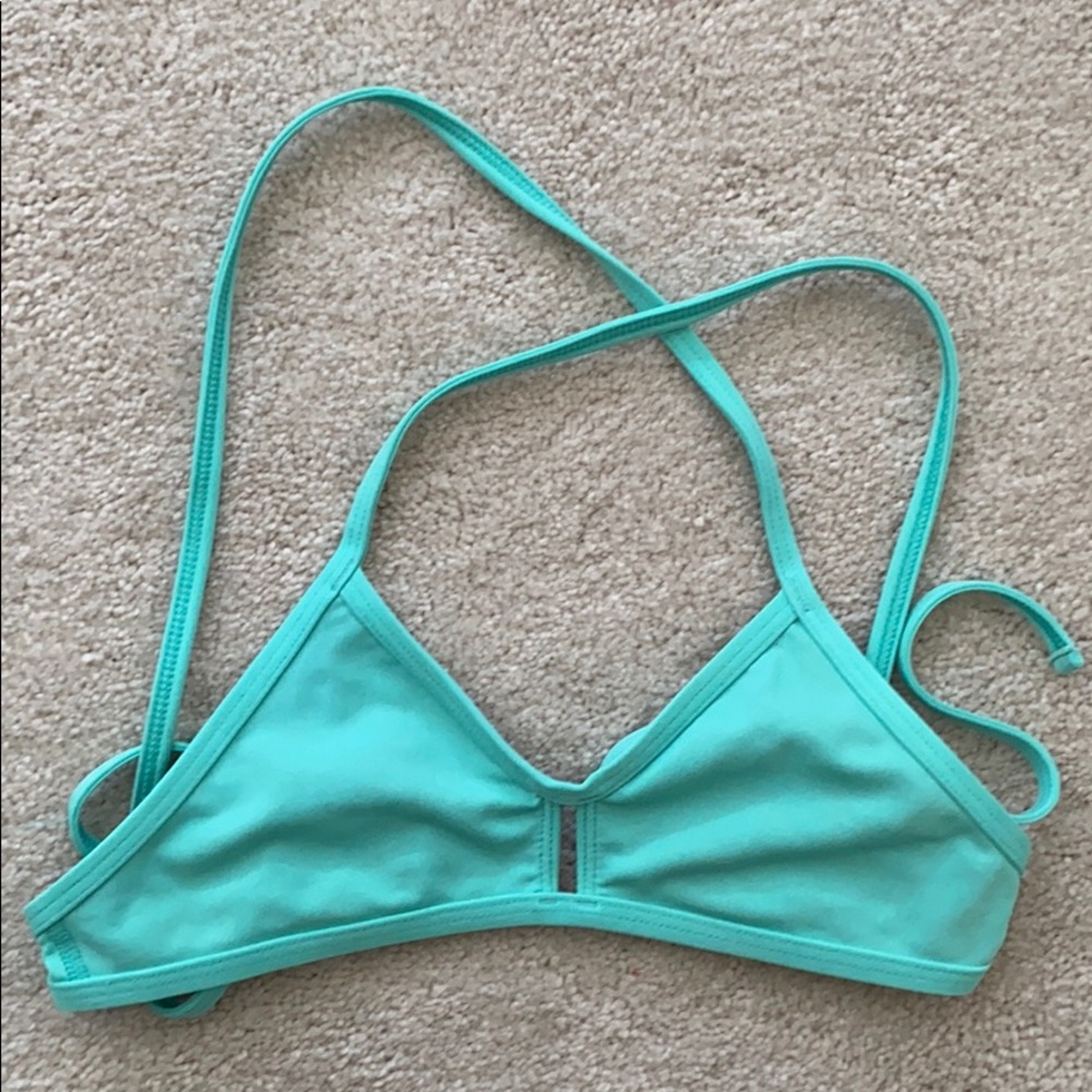 Jolyn vent top
